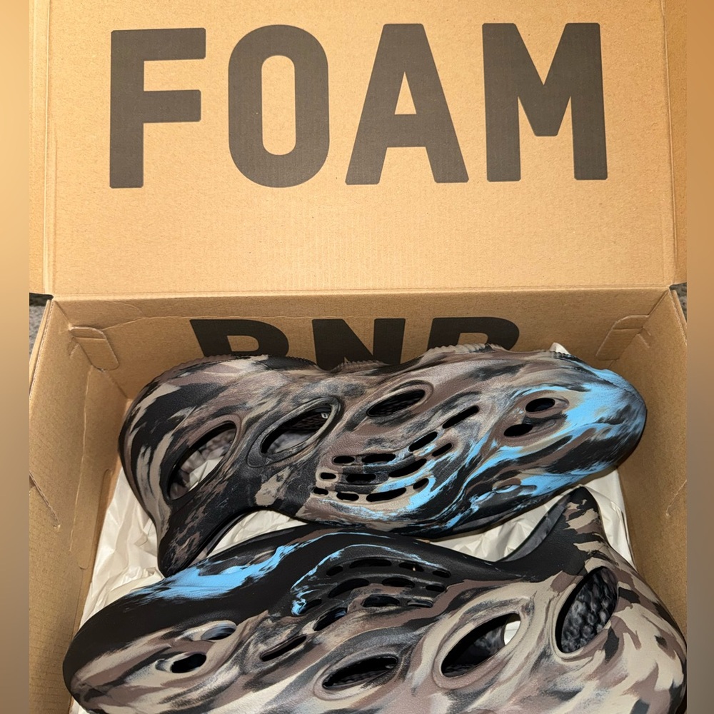 Yeezy Foam Runner